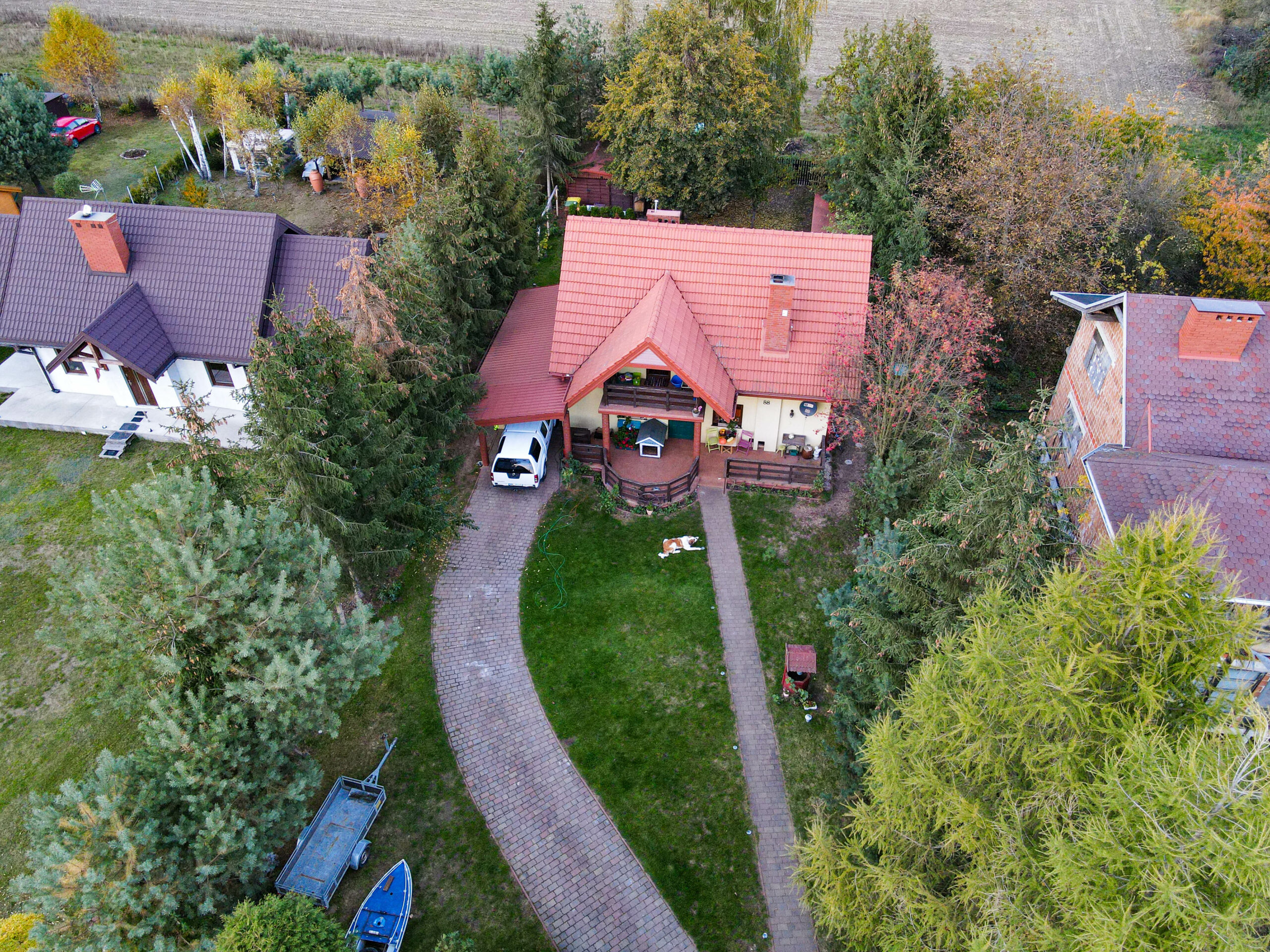 zdjęcie z drona domu