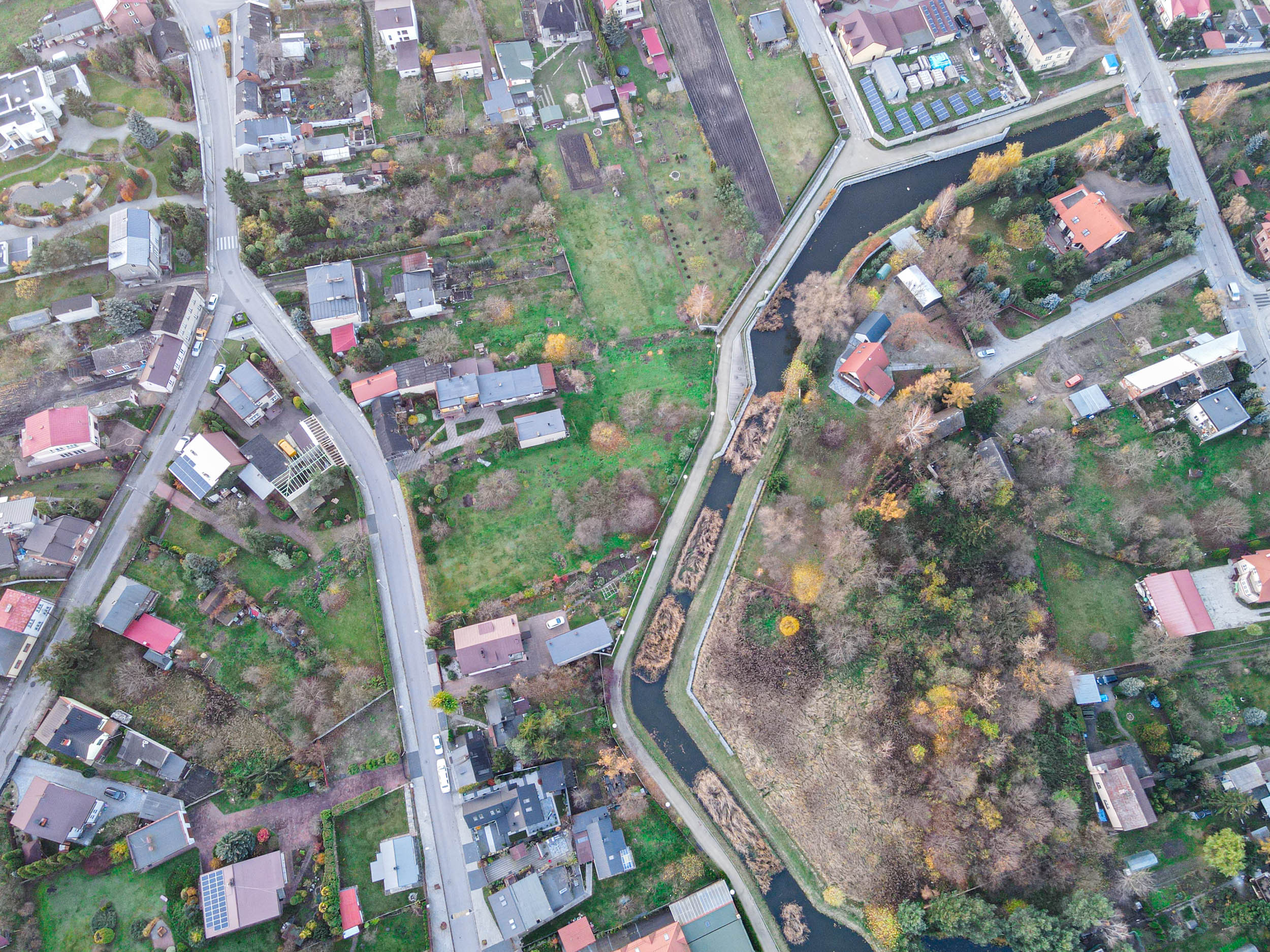 zdjęcie miasta z drona