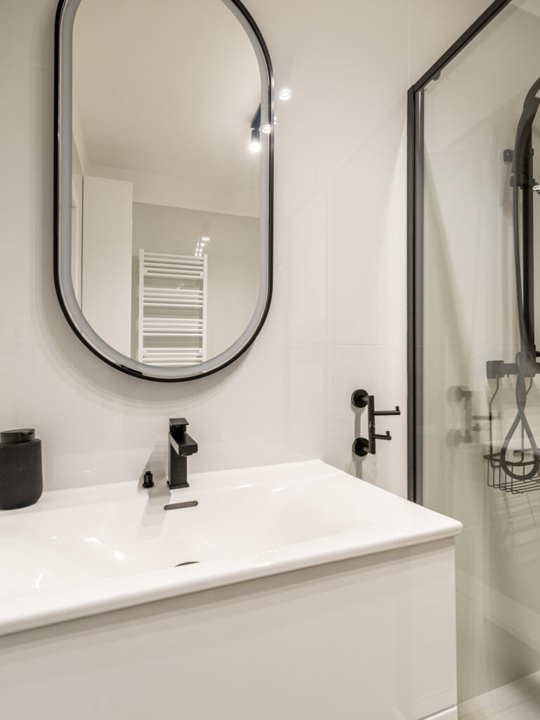 Łazienka – sesja wnętrz mieszkania do wynajęcia, Kalisz