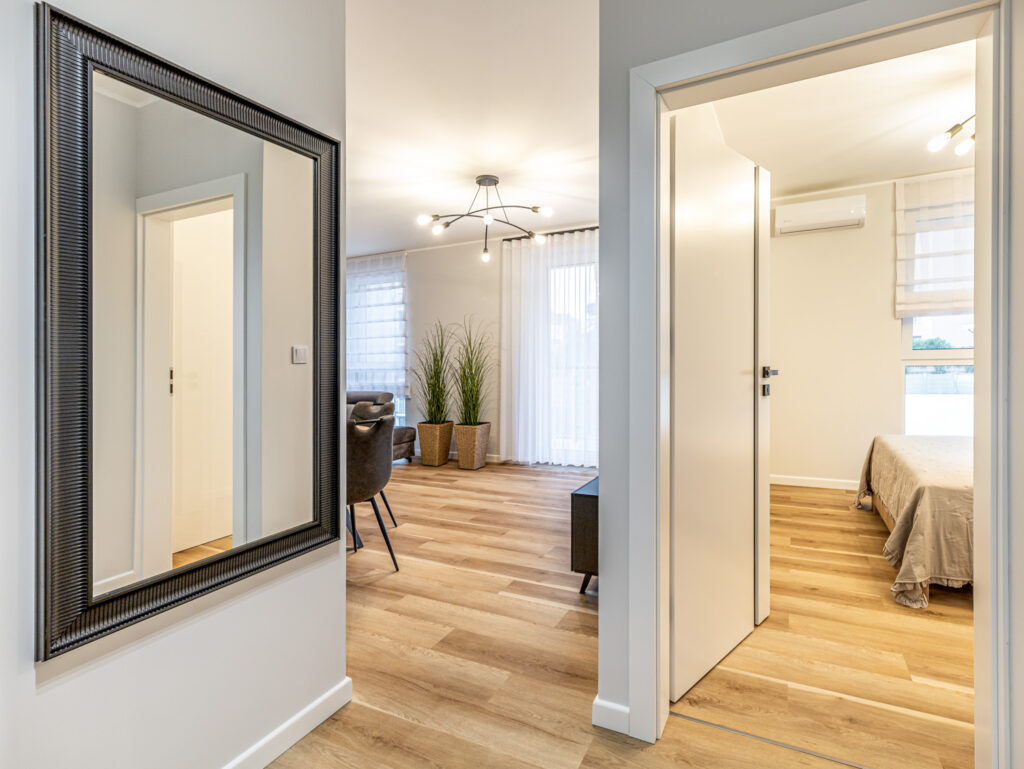 Korytarz – profesjonalne zdjęcia mieszkania w Kaliszu